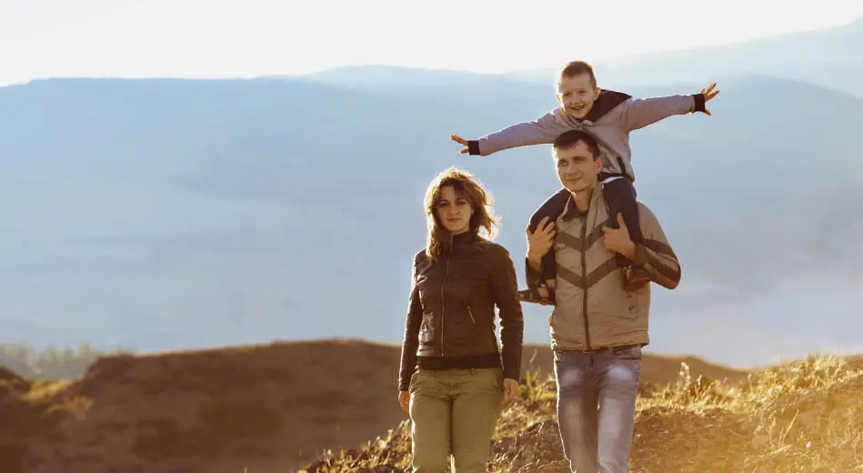 Rovné příležitosti a rodinná atmosféra jsou důležitými faktory úspěchu každé společnosti a přispívají k její konkurenceschopnosti. Nejen z důvodu vysokého zastoupení žen ve společnosti STADA je proto přiměřená rovnováha mezi pracovním a soukromým životem klíčovou součástí naší politiky lidských zdrojů.